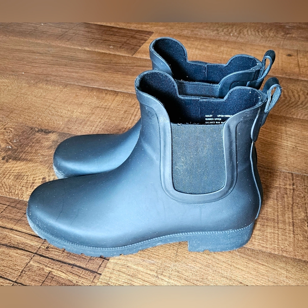 Eddie Bauer Women's Hailey Rain Boots
